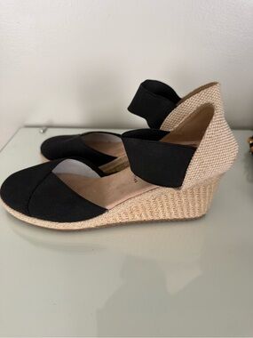 Anne Klein Black and Natural Espadrille Wedge Sandals